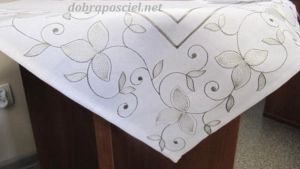 Obrus lnianopodobny 140/180 Wzór 041 Biały z haftem