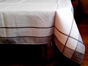 Obrus lnianopodobny 130/180  Wzór DA-222 Brązowy